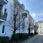Stilvolles City-apartment Mit Suedbalkon & Tiefgarage * Wels