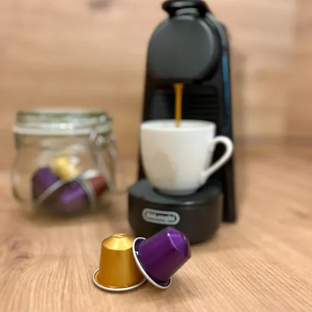 Stilvolles City-apartment Mit Suedbalkon & Tiefgarage Апартаменты Вельс